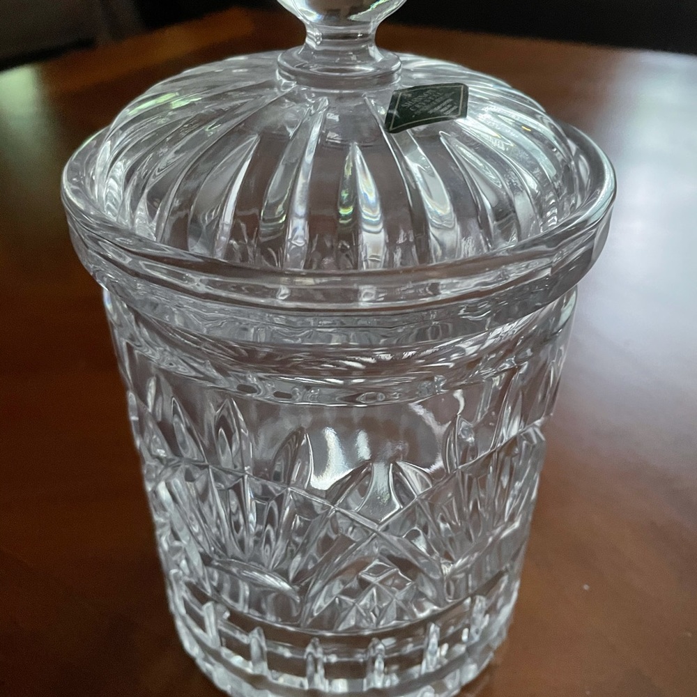 Shannon Crystal Designs of Ireland Biscuit Jar